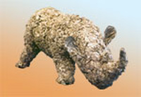 Sculpture rhinocéros en grillage et papier